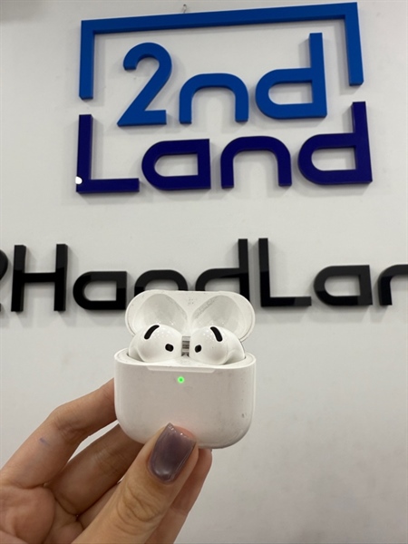 Tai nghe Airpods 4 thường - Màu trắng - Ngoại hình 96% - Case trầy xước nhiều - Box 2