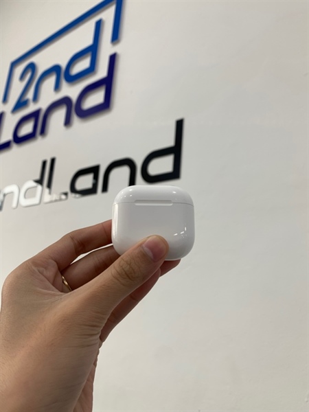 Tai nghe Airpods 4 thường - Màu trắng - Ngoại hình: 98% - Fullbox