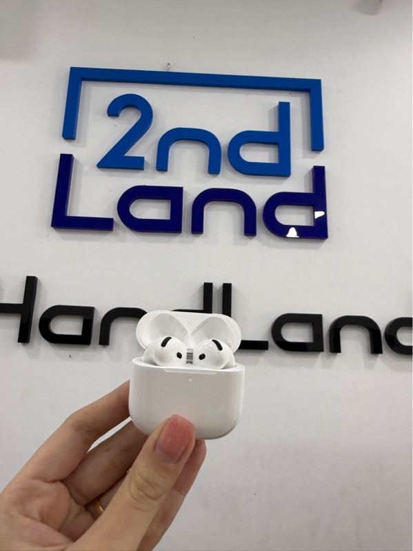 Tai nghe Airpods 4 thường - Màu trắng - Ngoại hình 98% - Kèm box