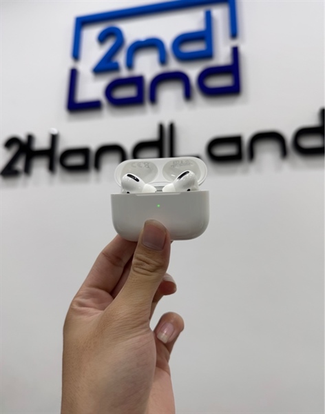 Tai nghe Airpods Pro 1 - Có tìm - Màu trắng - Ngoại hình 97% - Tai phải xuyên âm rè nhẹ - Kèm cáp sạc