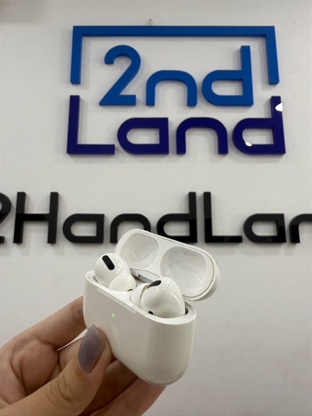 Tai nghe Airpods pro 1 ligtning - Màu trắng - Ngoại hình 96% - Trầy , case ố màu - Body 2