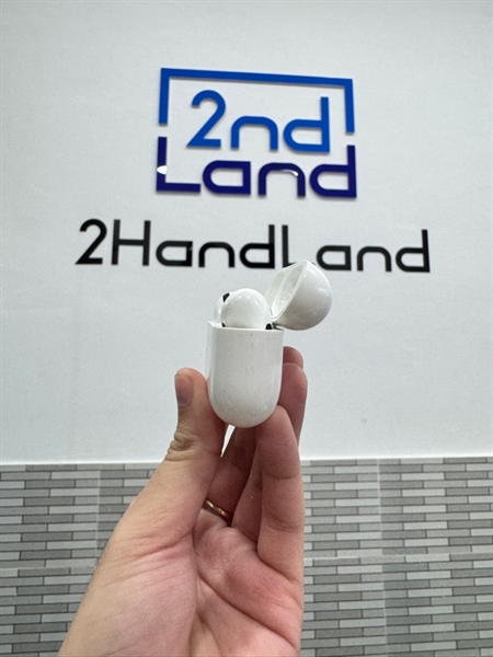 Tai nghe Airpods Pro 1 - Màu trắng - Ngoại hình 96% - Case trầy - Box 2