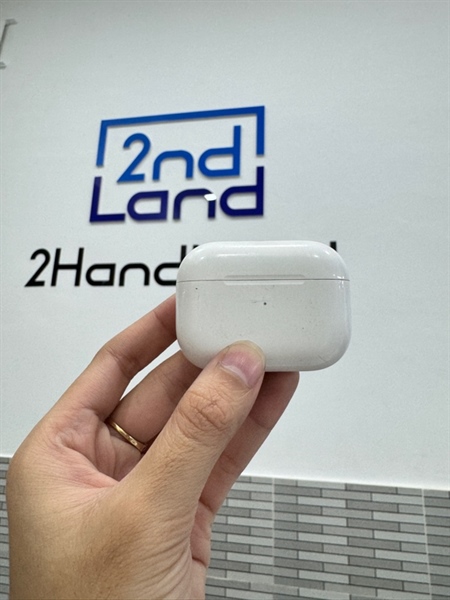 Tai nghe Airpods Pro 1 - Màu trắng - Ngoại hình 96% - Trầy case, nứt chân, mất tìm, Pin còn tốt - Body