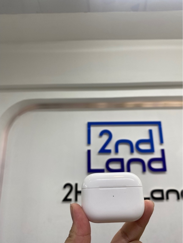 Tai nghe Airpods pro 1 - Màu trắng - Ngoại hình 97% - Body