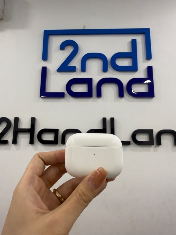 Tai nghe Airpods pro 1 - Màu trắng - Ngoại hình 97% - Body