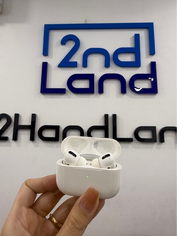 Tai nghe Airpods pro 1 - Màu trắng - Ngoại hình 97% - Body