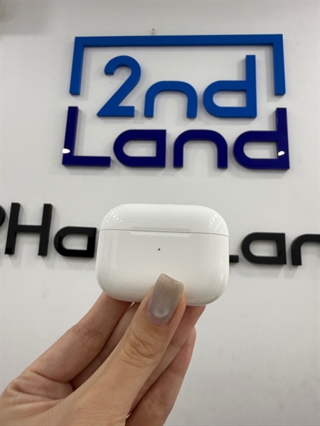Tai nghe Airpods Pro 1 - Màu trắng - Ngoại hình 97% - Lỗi xuyên âm chống ồn tai phải , mất tìm - Body