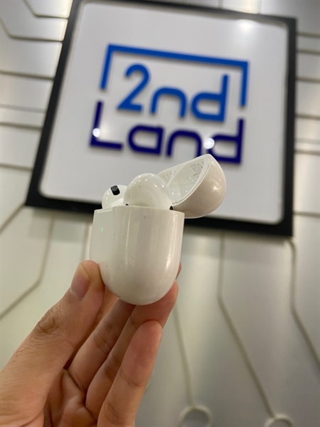 Tai nghe Airpods Pro 1 - Màu trắng - Ngoại hình: 97% - Mất FindMy - Lỗi xuyên âm tai trái - Body 2