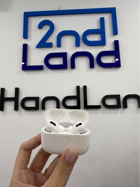 Tai nghe Airpods Pro 1 - Màu trắng - Ngoại hình 97% - Mất tìm - Body