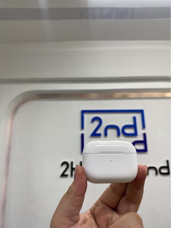 Tai nghe Airpods pro 1 - Màu trắng - Ngoại hình 98% - Body