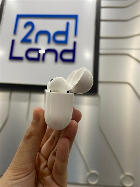 Tai nghe Airpods pro 1 - Màu trắng - Ngoại hình 98% - Mất tìm - Body 2