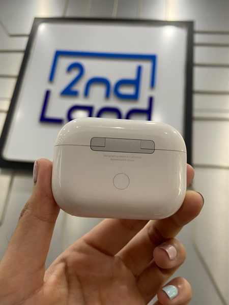 Tai nghe Airpods Pro 2 A3048 - Type C - Màu trắng - Ngoại hình: 98% - Body - Còn bảo hành đến 31/01/2026 3