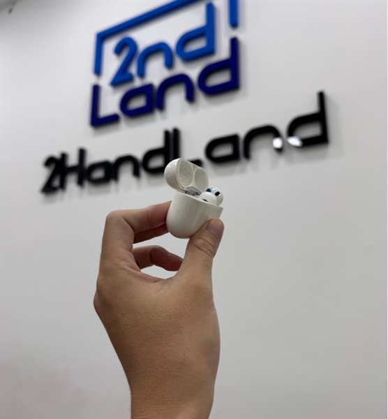 Tai nghe Airpods Pro 2 - Bản lightning - Màu trắng - Ngoại hình 96% - Mất tai trái , case trầy cấn nặng , đệm tai ố , tai trái không nhận , tai phải dính mực - Body ( SẢN PHẨM KHÔNG BẢO HÀNH ) 2