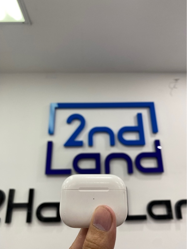Tai nghe Airpods Pro 2 - Bản Lightning - Màu trắng - Ngoại hình: 97% - Trầy xước - Body