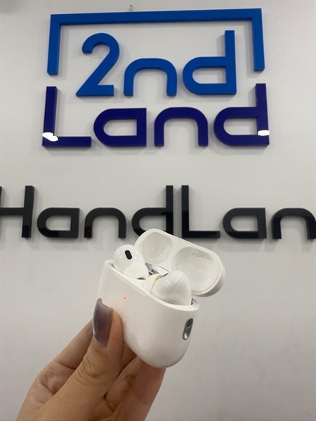 Tai nghe Airpods pro 2 bản lightning - Màu trắng - Ngoại hình 98% - Mất tìm - Body 2