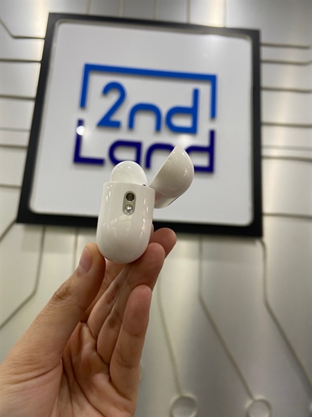 Tai nghe Airpods Pro 2 Lightning - Màu trắng - Ngoại hình: 97.5% - Kèm Box 3