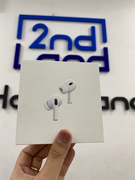 Tai nghe Airpods pro 2 lightning - Màu trắng - Ngoại hình 97% - Case trầy - kèm sạc