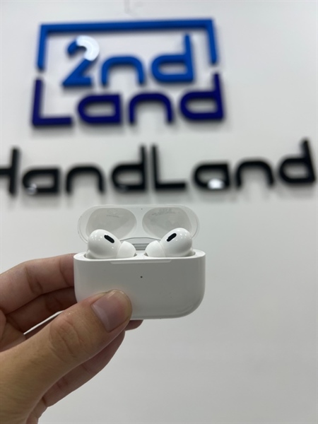 Tai nghe Airpods Pro 2 Lightning - Màu trắng - Ngoại hình: 98% - Body - Kèm case 1