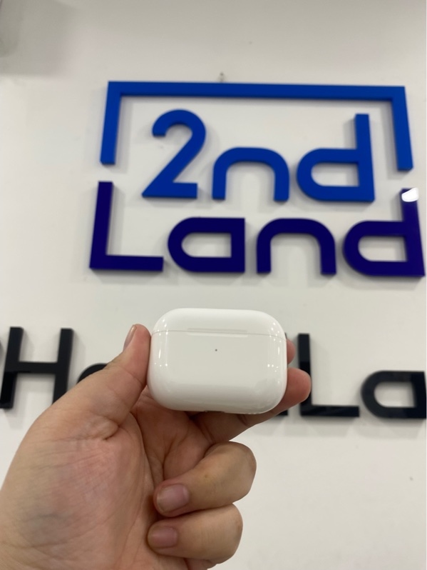 Tai nghe Airpods Pro 2 Lightning - Màu trắng - Ngoại hình 98% - Kèm Box , típ tai