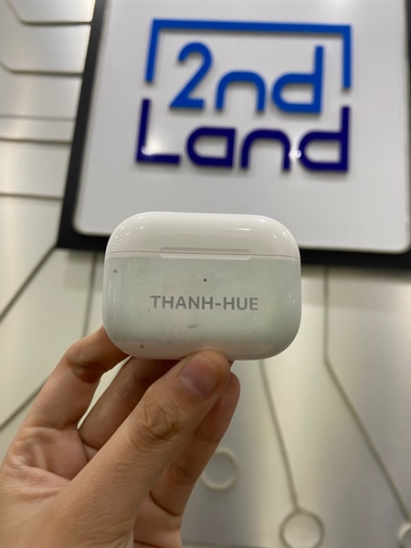 Tai nghe airpods Pro 2 Type C - Bản khắc tên - Màu trắng - Ngoại hình: 97% - Mất tìm - Kèm Box 2