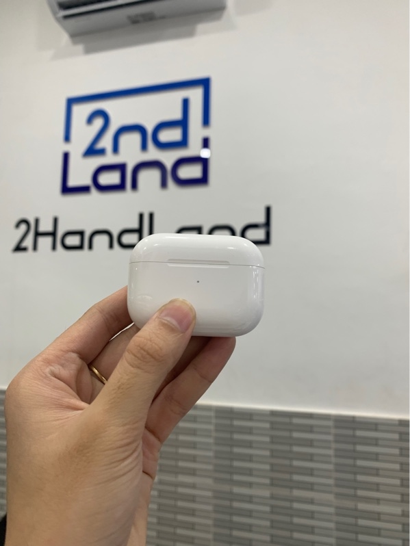 Tai nghe Airpods Pro 2 Type C - Màu trắng - Ngọa hình: 98% - Box