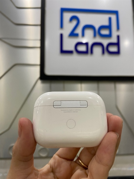 Tai nghe Airpods Pro 2 Type C - Màu trắng - Ngoại hình: 97.5% - Mất tìm - Body 3