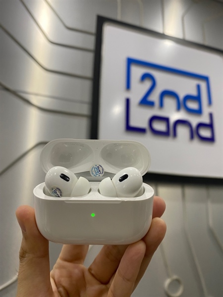 Tai nghe Airpods Pro 2 - type C - Màu trắng - Ngoại hình: 98% - Body 1