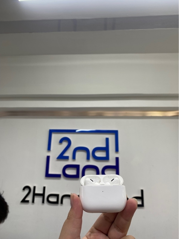 Tai nghe Airpods pro 2 Type C - Màu trắng - Ngoại hình 98% - Body