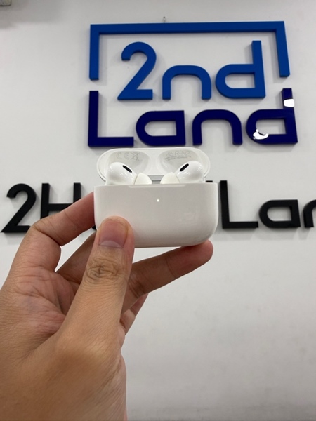 Tai nghe Airpods pro 2 type C - Màu trắng - Ngoại hình 98% - Body 1