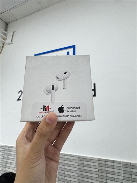Tai nghe Airpods Pro 2 - Type C - Màu trắng - Ngoại hình 98% - Box
