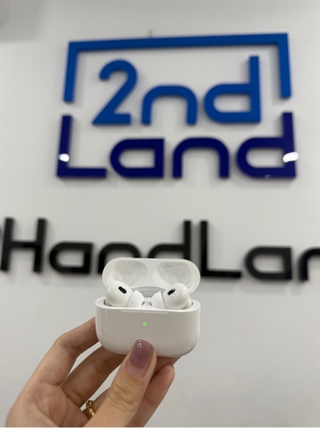 Tai nghe Airpods pro 2 type C - Màu trắng - Ngoại hình 98% - Kèm Box , tuýp tai 2