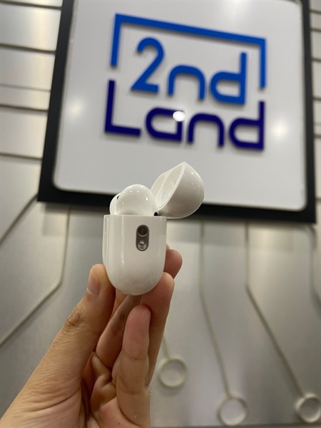 Tai nghe Airpods Pro 2 Type C - Màu Trắng - Ngoại hình: 98% - Mất tìm - Body 2