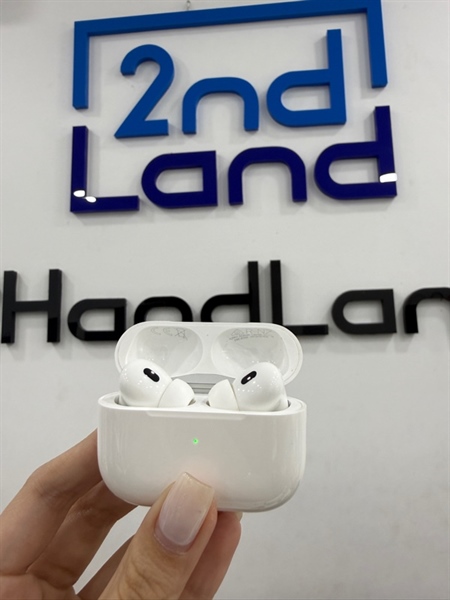 Tai nghe Airpods pro 2 type C - Màu trắng - Ngoại hình 98% - tai nghe cấn - Kèm Box 2