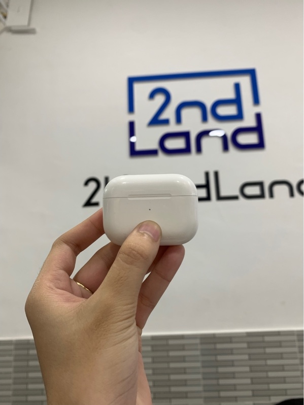 Tai nghe Airpods Pro 2 - Type C - Màu trắng - Ngoại hình; 98% - Trầy - Body