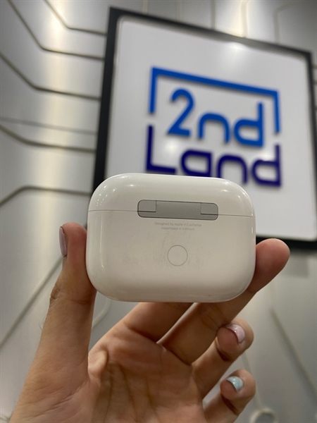 Tai nghe Airpods Pro 2 - Type C - Màu trắng - Ngoại hình: 98% - Xước mặt lưng - FullBox 2