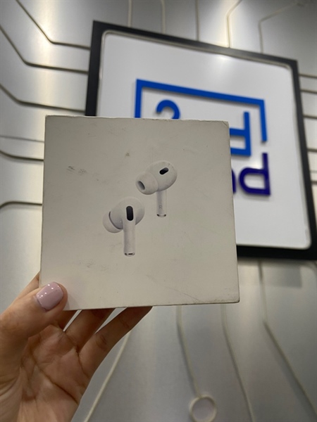 Tai nghe Airpods Pro 2 - Type C - Màu trắng - Ngoại hình: 98% - Xước mặt lưng - FullBox 3