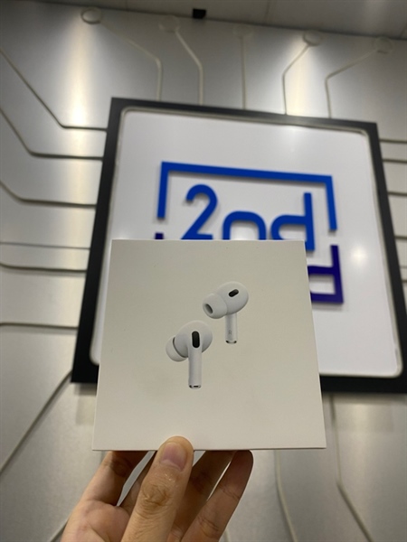 Tai nghe Airpods Pro 2 Type C - ZP/A - Màu trắng - Openbox chưa active - Có khắc tên