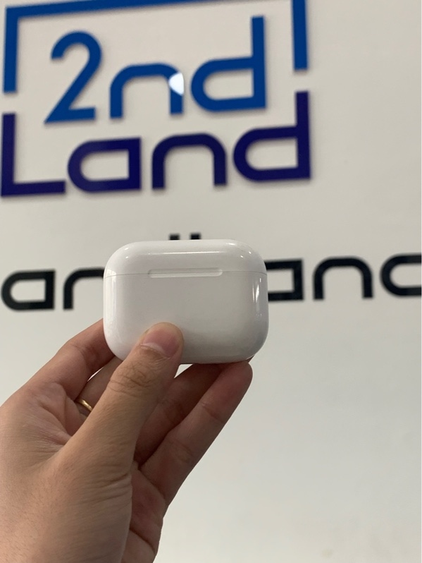Tai nghe Airpods Pro 3 - Màu trắng - Ngoại hình: 97% - Body