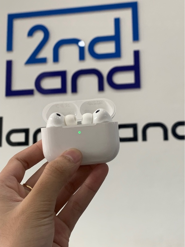 Tai nghe Airpods Pro 3 - Màu trắng - Ngoại hình: 97% - Body