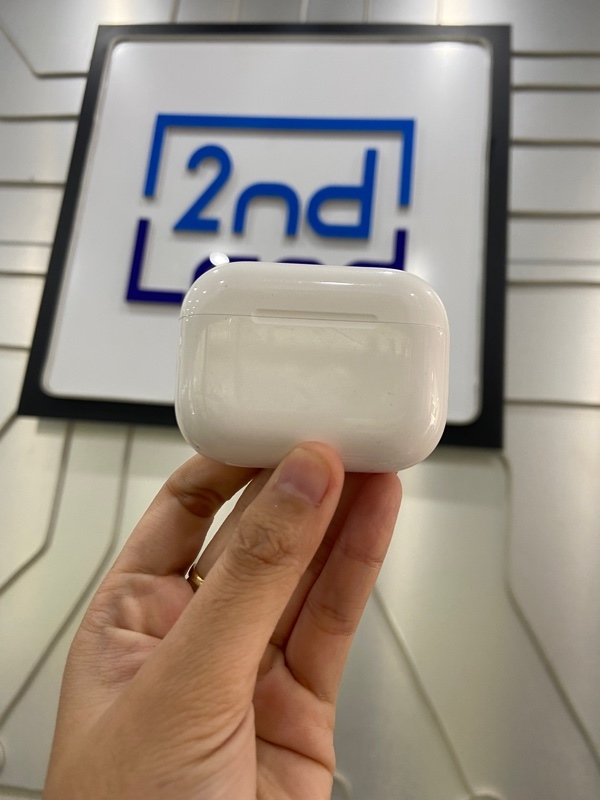 Tai nghe Airpods Pro 3 - Màu trắng - Ngoại hình: 97% - FullBox