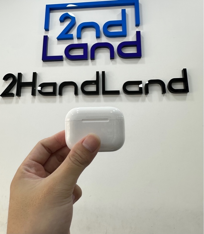 Tai nghe Airpods Pro 3 - Màu trắng - Ngoại hình 98.5% - Còn bảo hành TGDĐ tới tháng 4/2027 - Fullbox