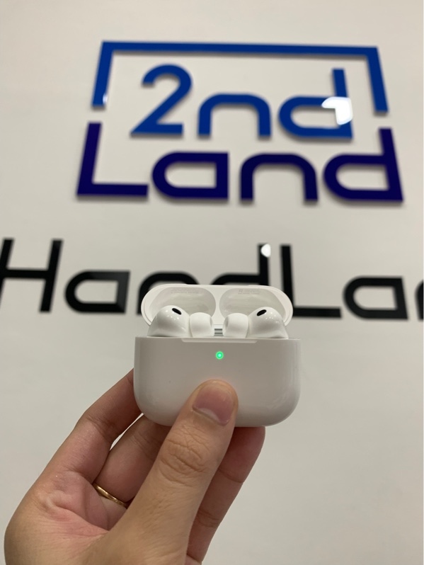 Tai nghe Airpods Pro 3- Màu trắng - Ngoại hình: 99% - Fullbox