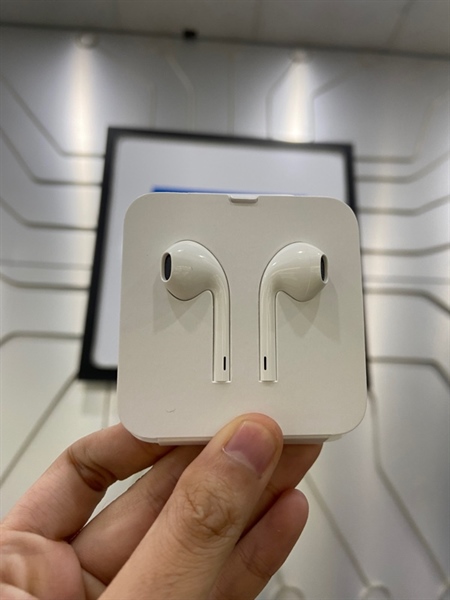 Tai nghe Apple EarPods Lightning - Màu trắng - Newbody