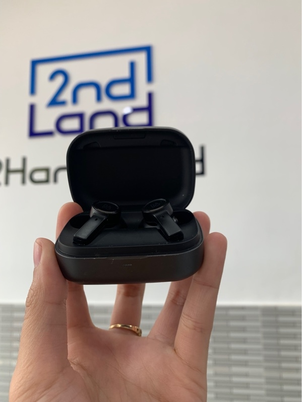 Tai Nghe Bang & Olufsen Beoplay EX - Màu đen - Ngoại hình: 98% - Pin tai phải yếu ( thời lượng 2 tiếng 1 bên tai ) - Fullbox