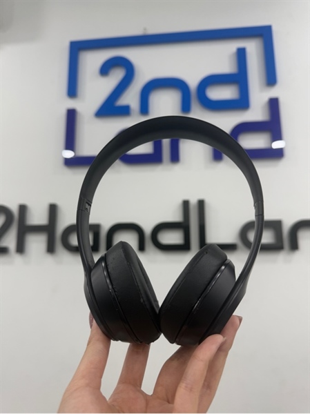 Tai nghe Beats Solo 3 (A1796) - Màu đen - Ngoại hình 97% - Tróc da , trầy xước - Kèm túi 1