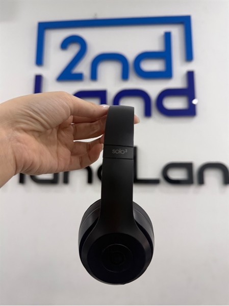 Tai nghe Beats Solo 3 Wireless - Màu đen - Ngoại hình 98% - Kèm túi , cáp sạc 2