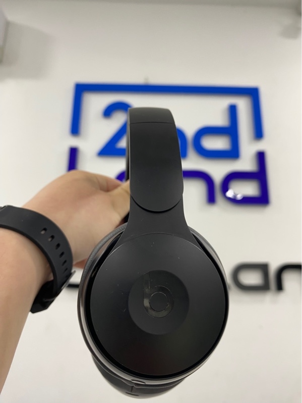 Tai nghe Beats Solo Pro A1881 - Màu đen - Ngoại hình 97% - Xước nhẹ - Kèm Box