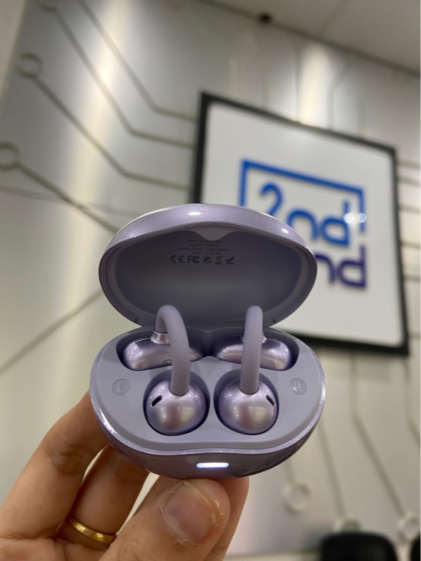 Tai nghe Bluetooth Clipstyle Innobuds Clip - Màu tím - Ngoại hình: 98% - Hư 1 bên tai - FullBox