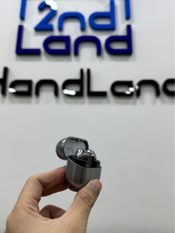 Tai nghe Bluetooth True Wireless Samsung Galaxy Buds 3 - Màu xám - Ngoại hình 97% - Fullbox