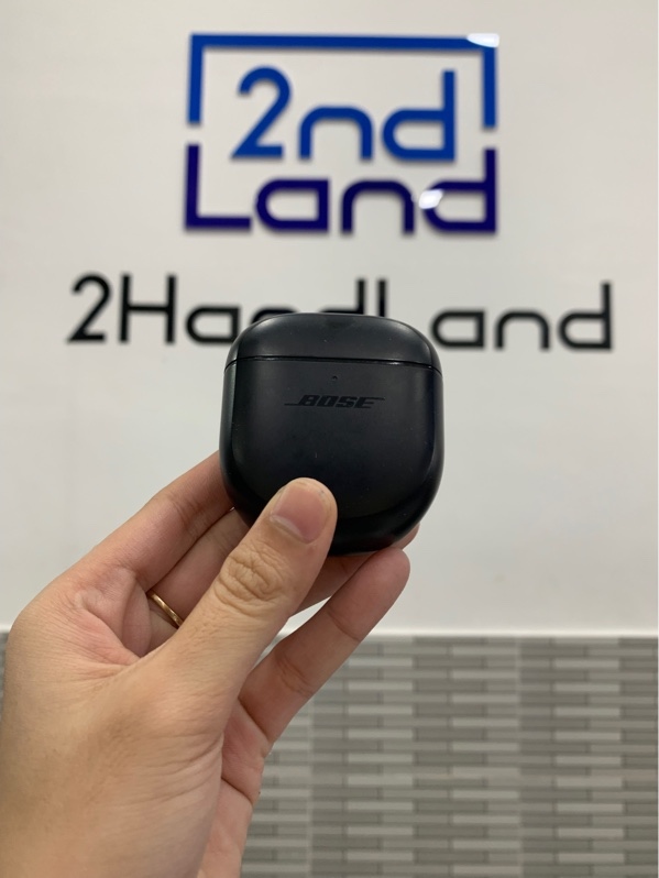 Tai nghe Bose QC Earbuds II - Màu đen - Ngoại hình: 97% - Box - Lỗi xuyên âm chống ồn nhẹ - SP KHÔNG BẢO HÀNH